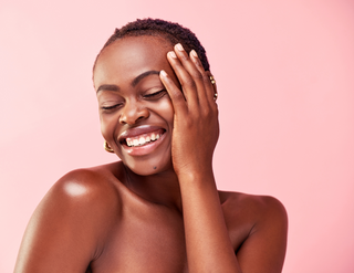 8 Healthy Skin Resolutions to Take into 2025